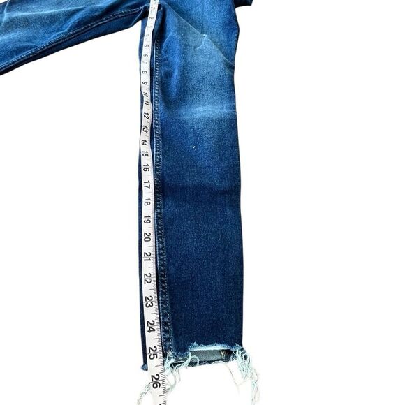 Old Navy 360 Rockstar Super Skinny Jeans | Size 4 - Picture 7 of 11